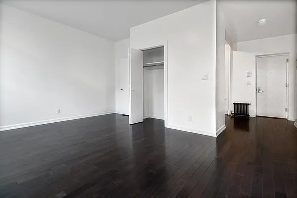 Rented by J Misrahi Realty Corp | media 20