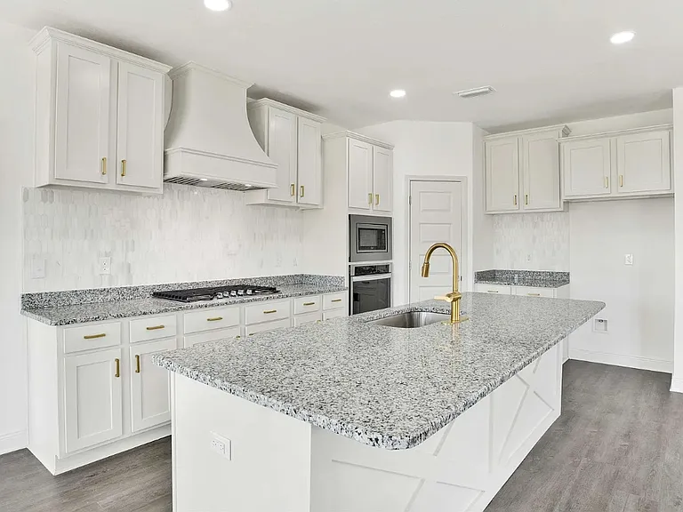 30872 Semper Dr — Photo 3