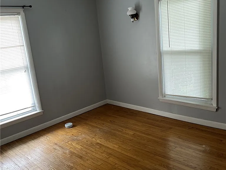 1123 Franklin St — Photo 5