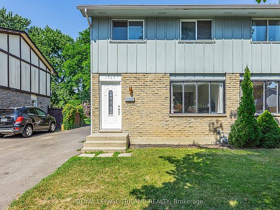 2nd image of 1767 Aldersbrook Rd
