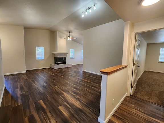 4th image of 1288 Campbell Ct