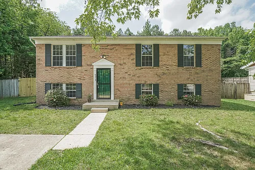1909 Mystic Ave Photo 1