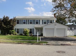 122 Pine Needle St, Howell, NJ 07731