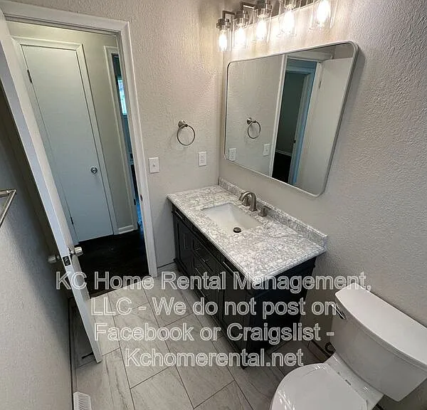 5012 Powell Ave — Photo 13