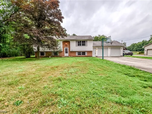 6487 Shaffer Rd NW, Warren, OH 44481