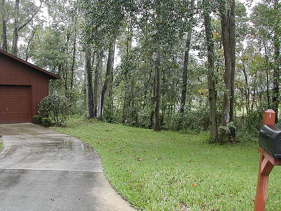 end cul D sac own woods