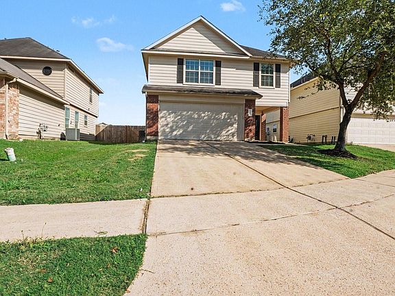 2nd image of 3304 Maris Way