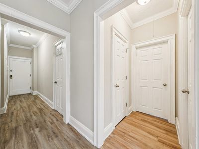 122 W 39th St APT B2, Bayonne, NJ, 07002