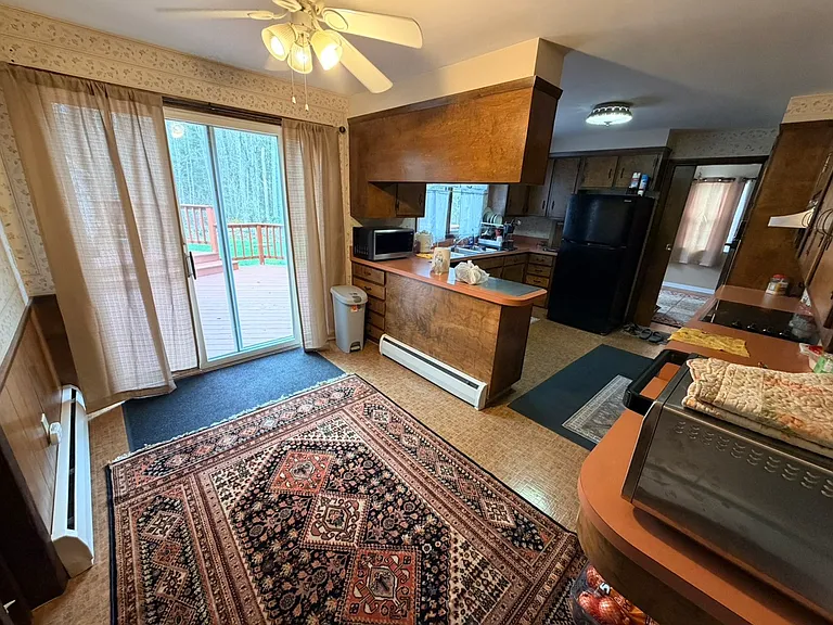240 Ridgefield Rd — Photo 8