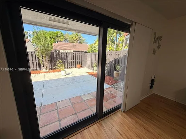 6641 NW 174th Ter #6641 — Photo 17