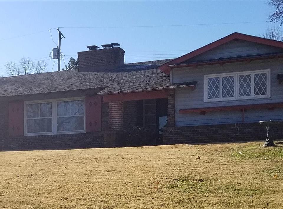 1st image of 26 Graeler Dr
