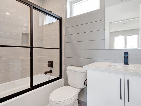3rd image of 4820 S Slauson Ave #4822-1/4