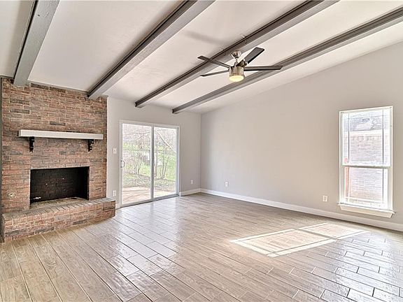 2nd image of 4913 Broadhill Dr