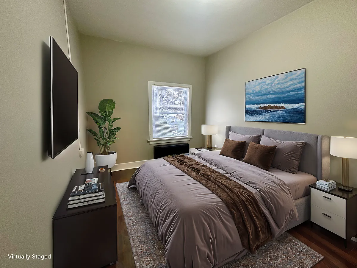 Building Photo - 47 Waterman St #3