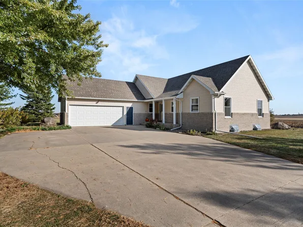 10178 NE 70th Ave, Mitchellville, IA 50169