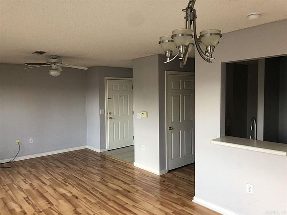 4th image of 816 North St APT 34