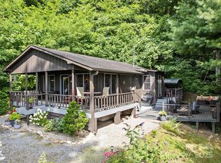 318 Grapevine Cv, Waynesville, NC 28785