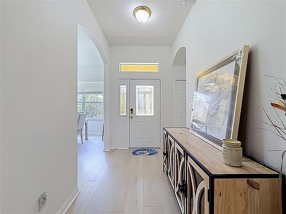 5th image of 25206 Ormond Ct