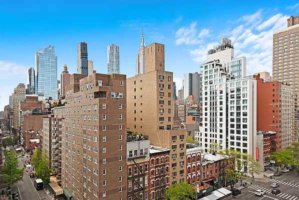 200 East 27th Street #11G in Kips Bay, Manhattan | StreetEasy