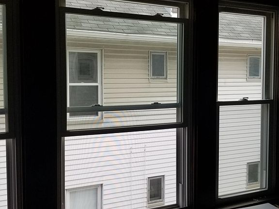 5th image of 2177 Wascana Ave