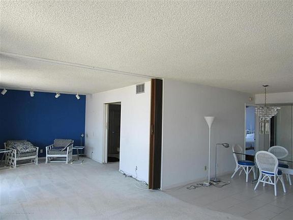 3rd image of 2400 Presidential Way APT 803