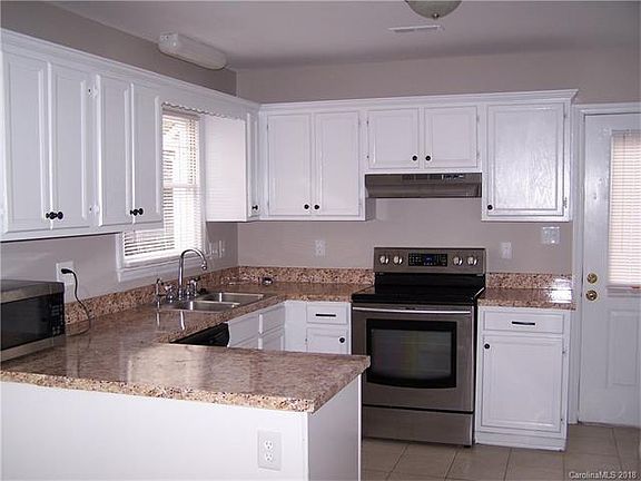 3rd image of 9612 Lawley Ln