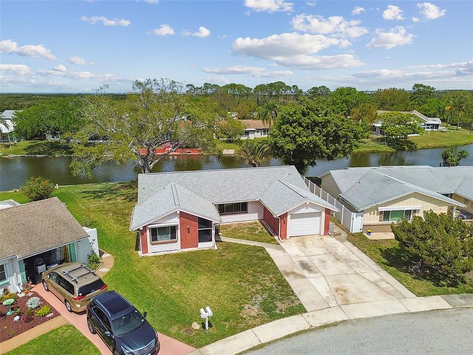 1st image of 3662 Overland Dr