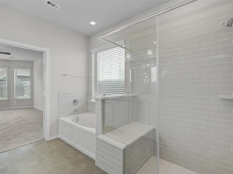 10723 Lacaille Ln — Photo 23