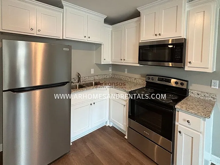 524A W 14th St — Photo 5