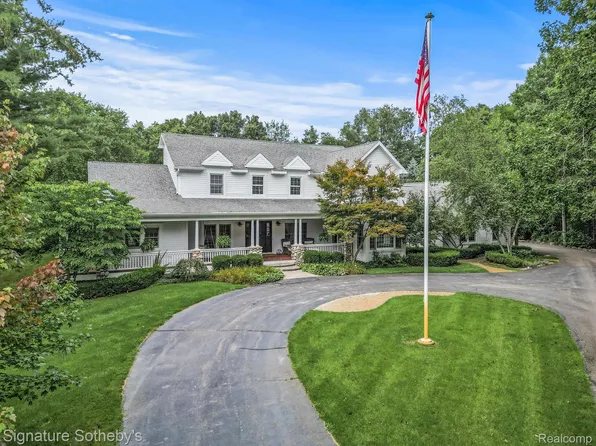 5324 S Lake George Rd, Metamora, MI 48455