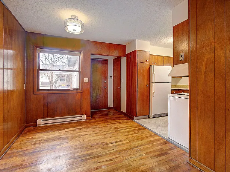 4706 Sheridan Dr — Photo 4