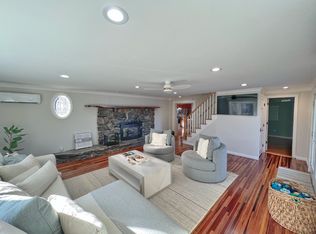 156 Shelters Rd, Groton, MA 01450