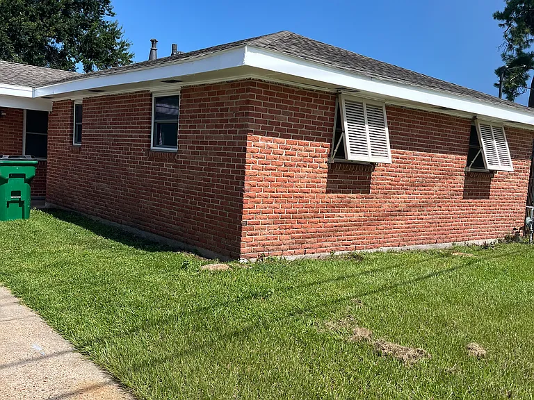 536 Deckbar Ave — Photo 2