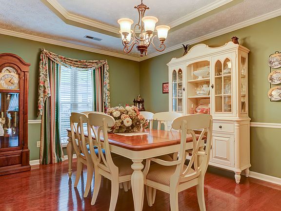 5th image of 8816 Quails Bend Ln