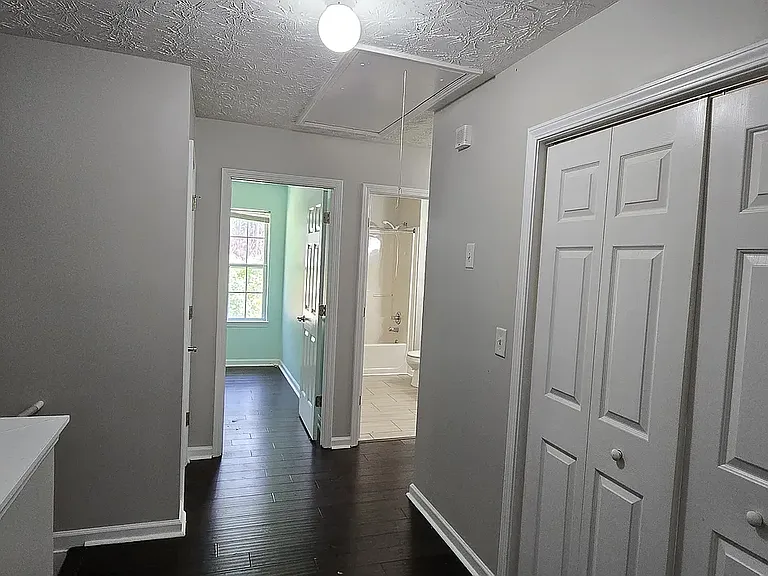 3805 Jackson Shoals Ct — Photo 4