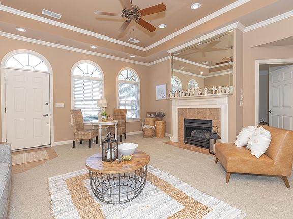 4th image of 8127 Wolf Creek Ct