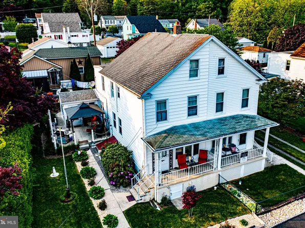 308 New Philadelphia Rd, Kaska, PA 17959