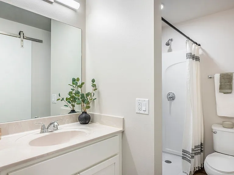 Sandburg Studios | $500 Move-In Credit + Reduced $500 Security Deposit! — Photo 4