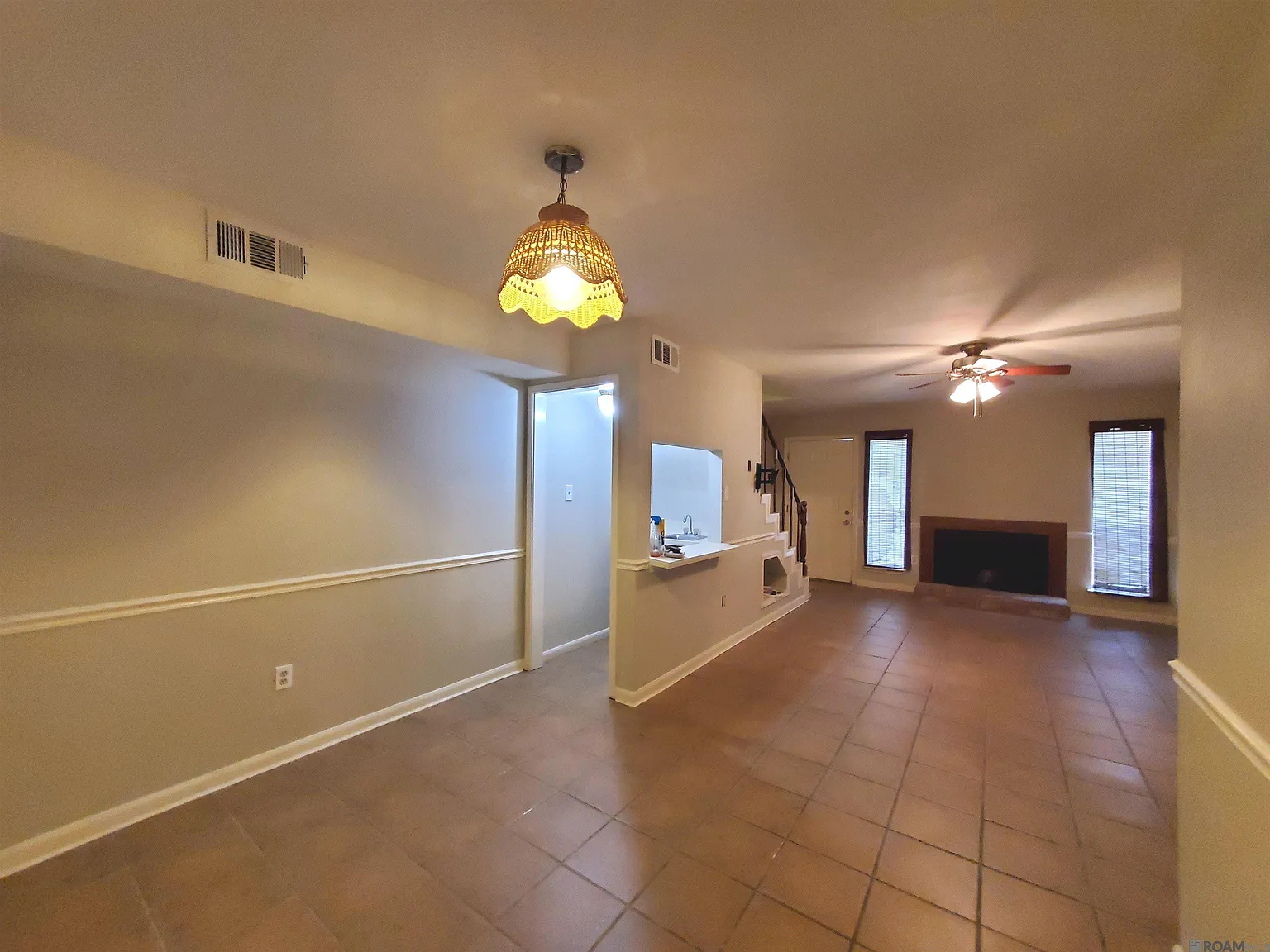 2 bed, 1080 sqft, $1,250 — Photo 3