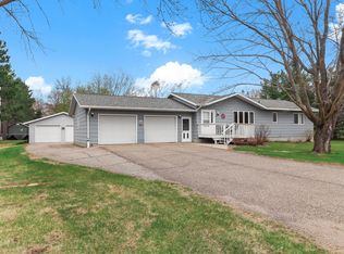418 N Clayborn Ave, Parkers Prairie, MN 56361