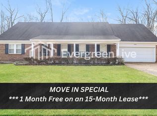 3465 E Rolling Woods Dr, Memphis, TN 38128