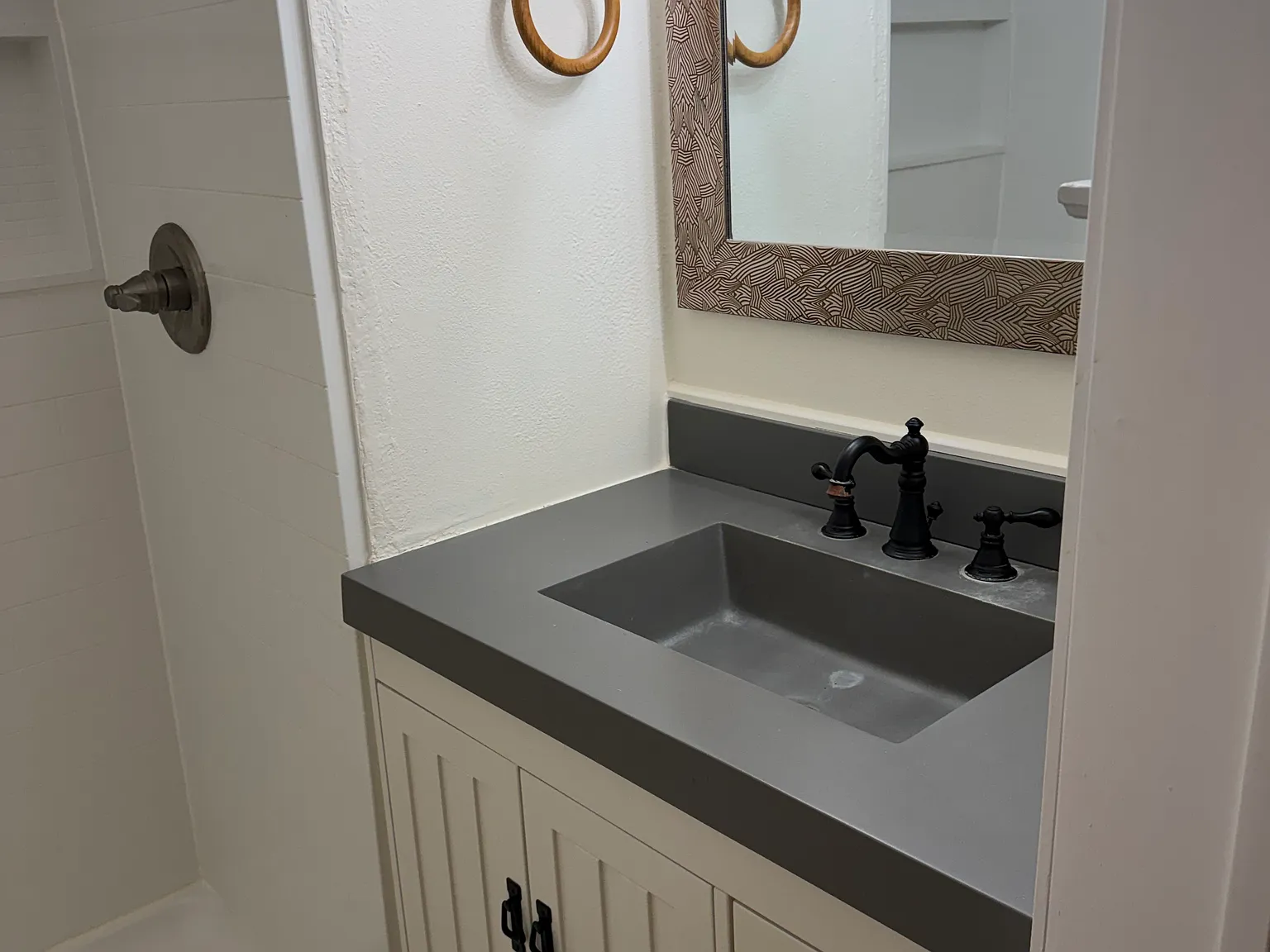 2 bed, 726 sqft, $1,250 — Photo 2