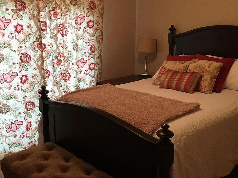 4417 SE Crystal Springs Blvd — Photo 18