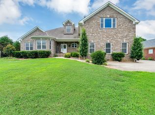 1294 Sandy Valley Rd, Hendersonville, TN 37075