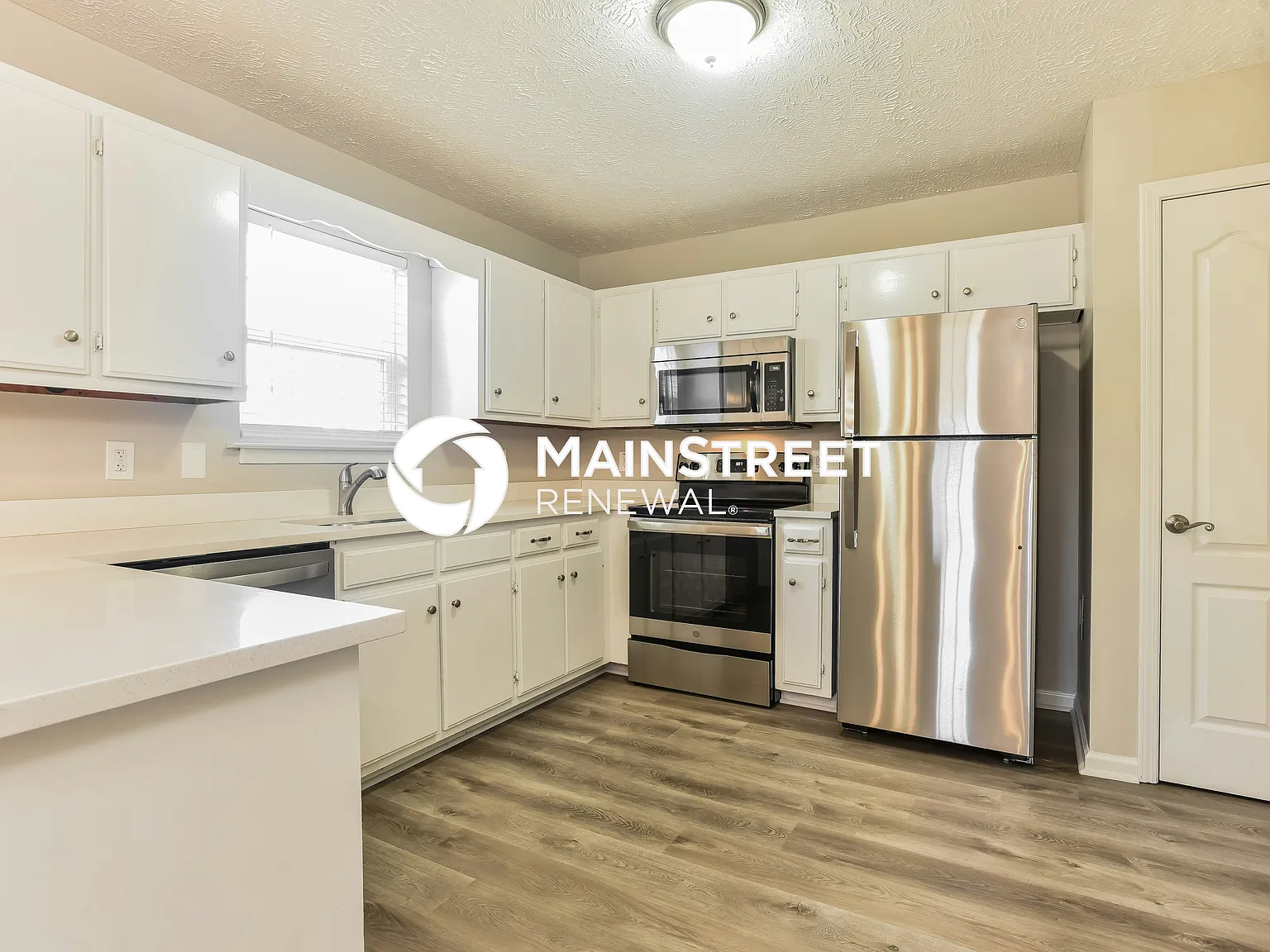 2715 Oxford Hall Ave — Photo 4