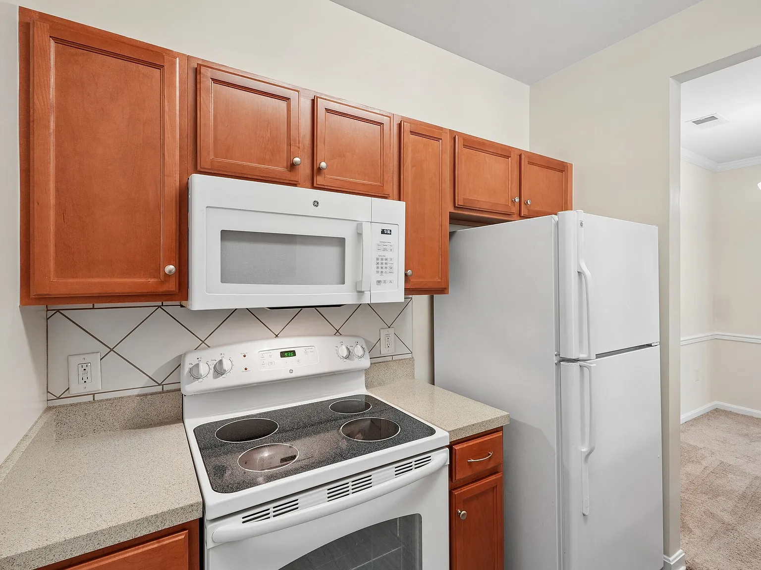 Gleneagles Apartments — Photo 2