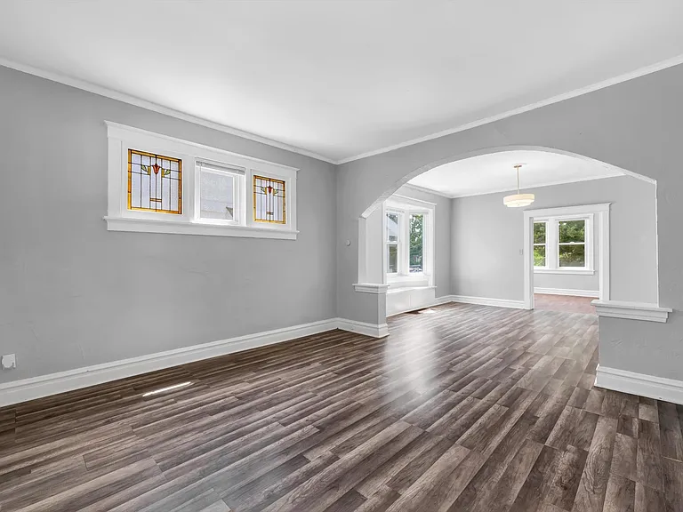 1223 Gruner Pl — Photo 40