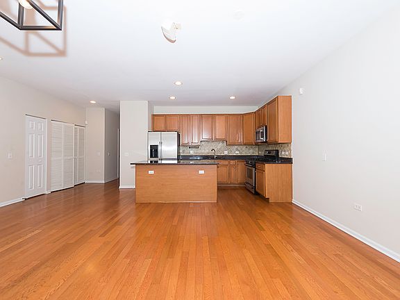 Living Area_06152025