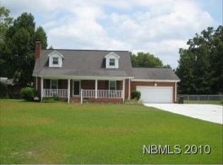 1003 Berry Hill Rd, New Bern, NC 28562