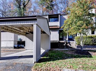 8 Spring W, Williamsburg, VA 23188